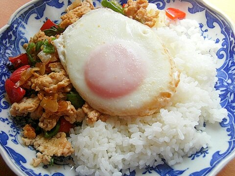 タイ料理的❤ガパオっぽいご飯♪（ナンプラー他）